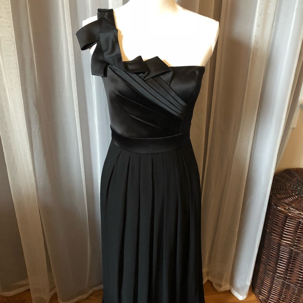 Size 6 Max and Cleo ballgown 🎀